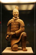 A kneeling crossbowman from the Terracotta Army assembled for the tomb complex of Qin Shi Huang (r. 221–210 BC)
