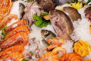 fresh-seafood-on-ice